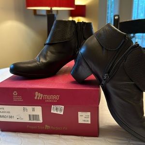Munro black leather booties